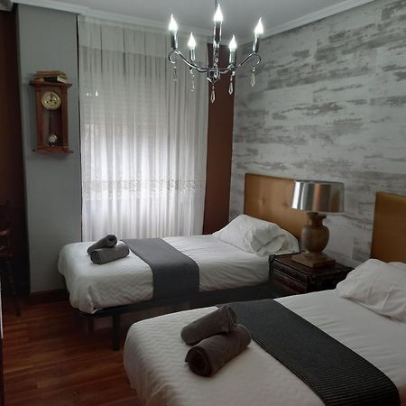 Diego'S Vintage Apartment Bilbao Luaran gambar