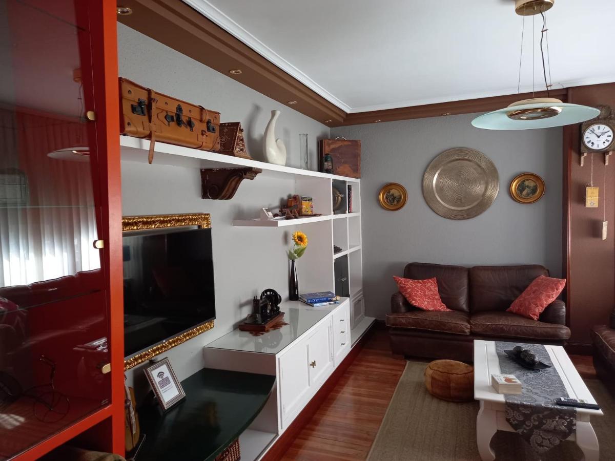 Diego'S Vintage Apartment Bilbao Luaran gambar
