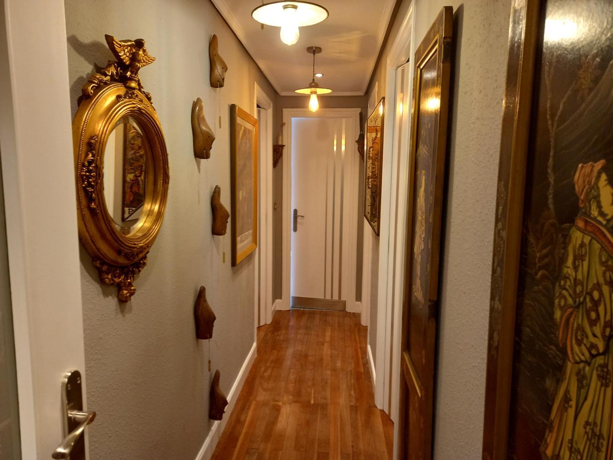 Diego'S Vintage Apartment Bilbao Luaran gambar